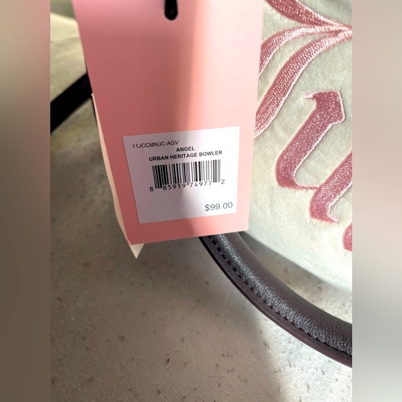 ๐WTโ
JUICY COUTURE ANGEL URBAN HERITAGE BOWLER W/Crossbody strap โ
๐๐พNEVER USE - Picture 9 of 11